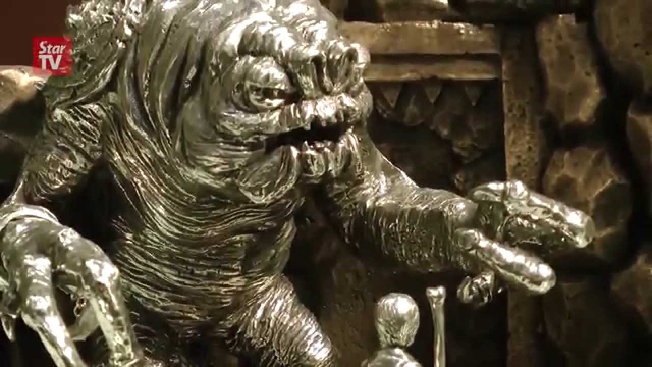 Star Wars characters get 'royal' treatment