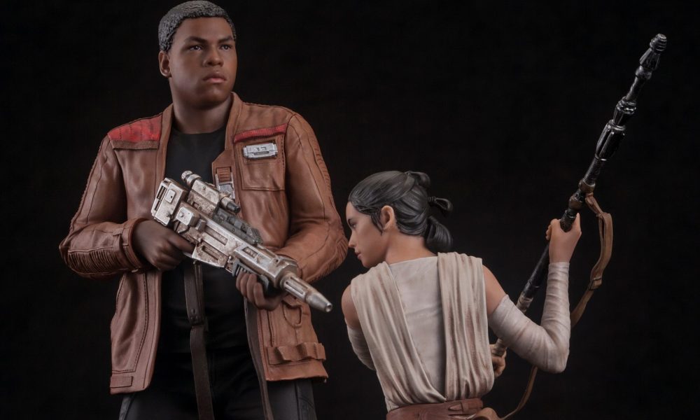 Kotobukiya Reveals The Force Awakens Rey and Finn Statue 2-Pack