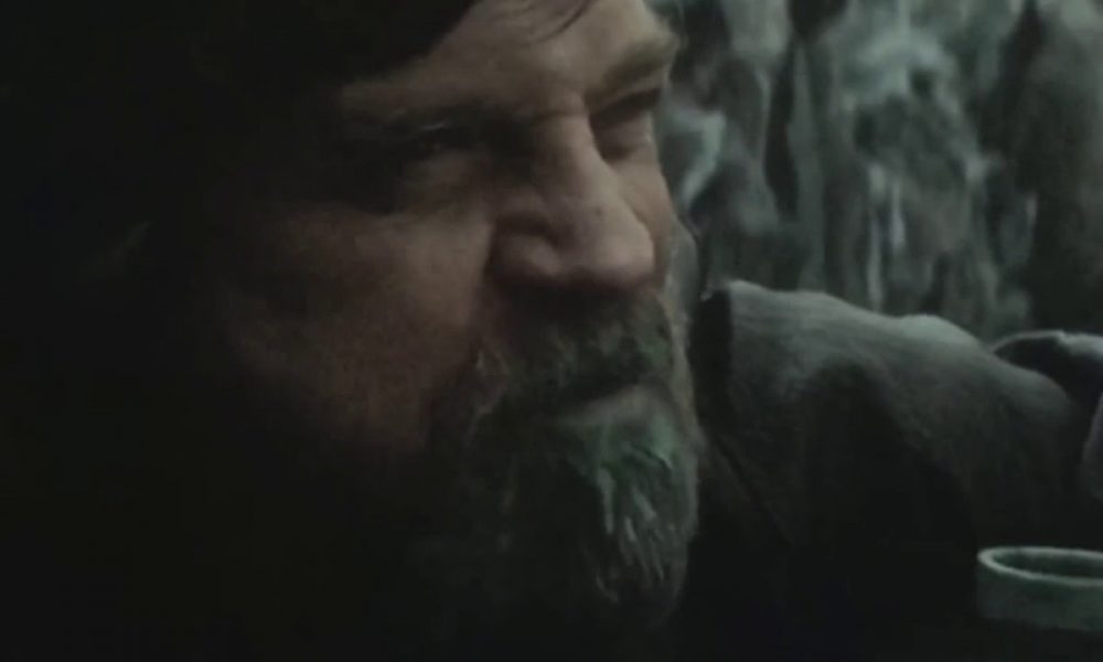Neal Scanlan Talks About Creating that “Green Milk” Scene in The Last Jedi
