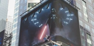 Darth Vader Ascends on Times Square!