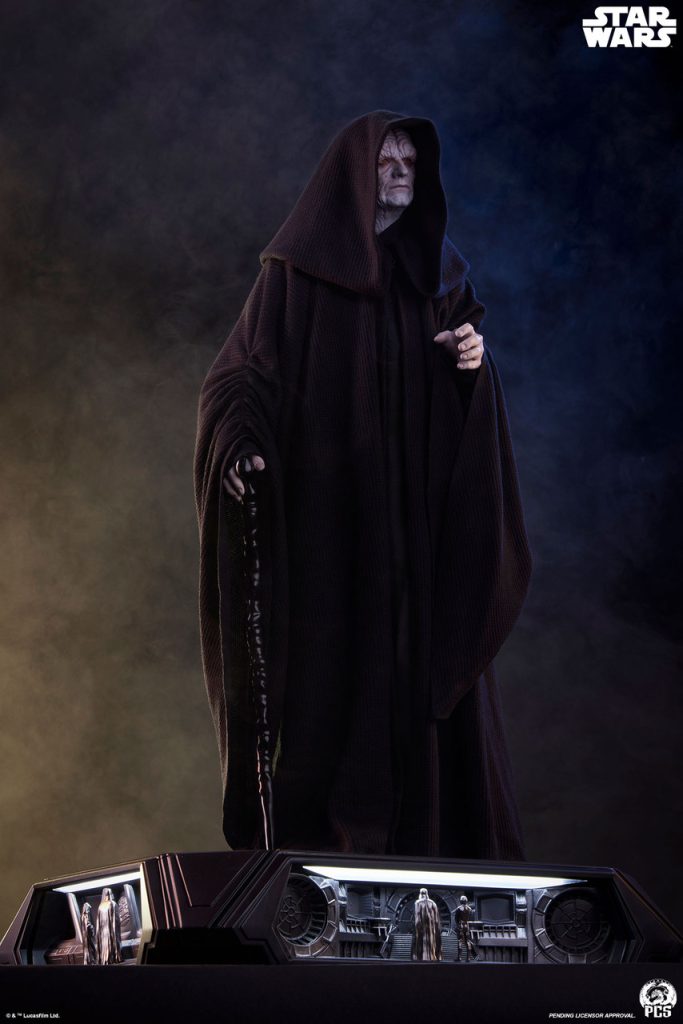 Emperor Palpatine 1/3 Hyperreal Statue