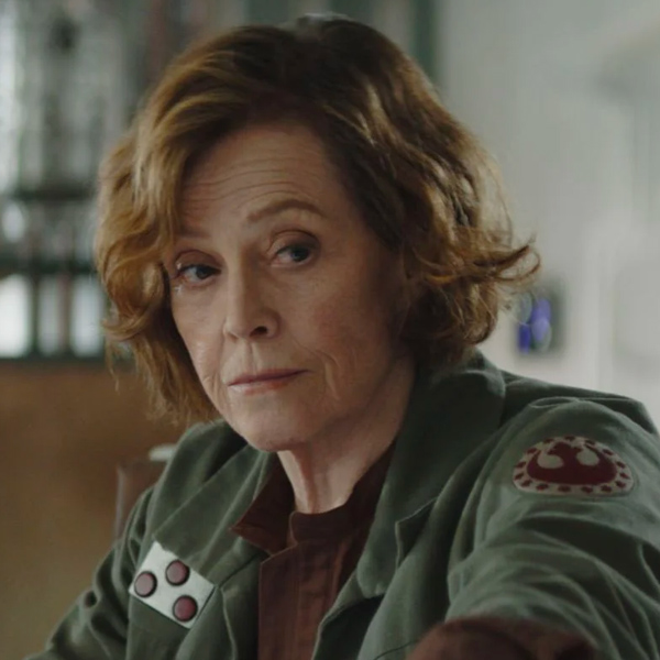 Sigourney Weaver as Colonel Ward
