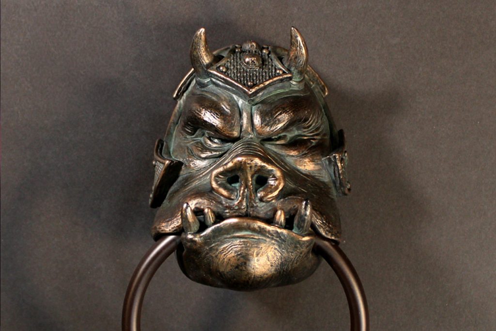 Regal Robot Gamorrean Guard Towel Ring featuring a bronze-style finish and realistic Star Wars creature sculpt.