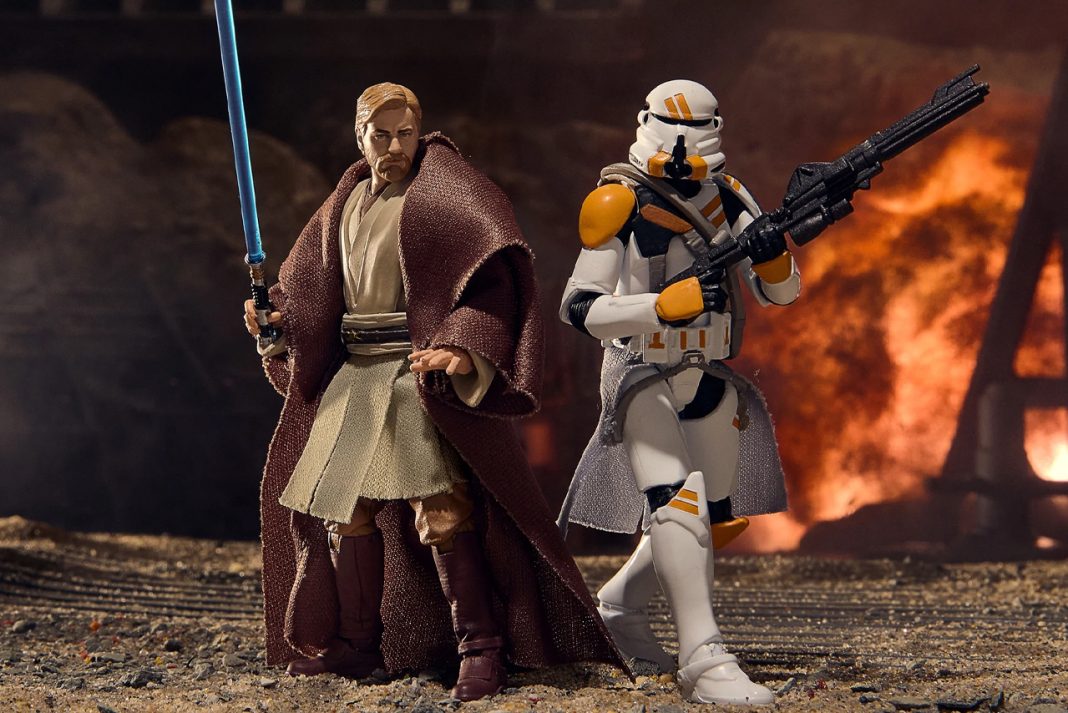 Star Wars The Vintage Collection 2-pack featuring Obi-Wan Kenobi (Utapau) and an Airborne Clone Trooper from the 212th Battalion.