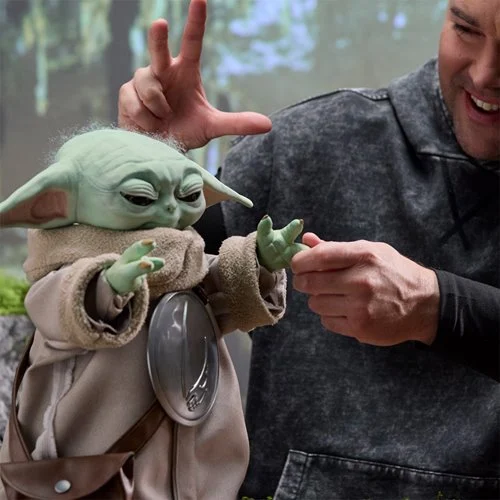 Star Wars Ultimate Grogu 1:1 Scale Premium Animatronic Limited Edition Life-Size Replica